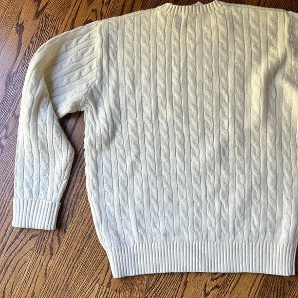 Brandy Melville Cream Cable Knit Sweater - Picture 2 of 6